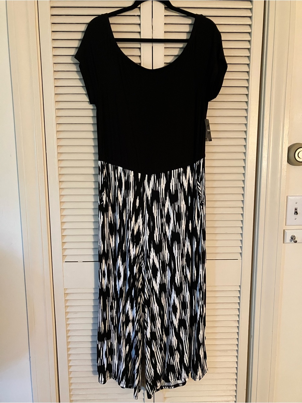 Torrid Size 1 (14-16) Super Soft Knit Black & White Culotte Jumpsuit NWT